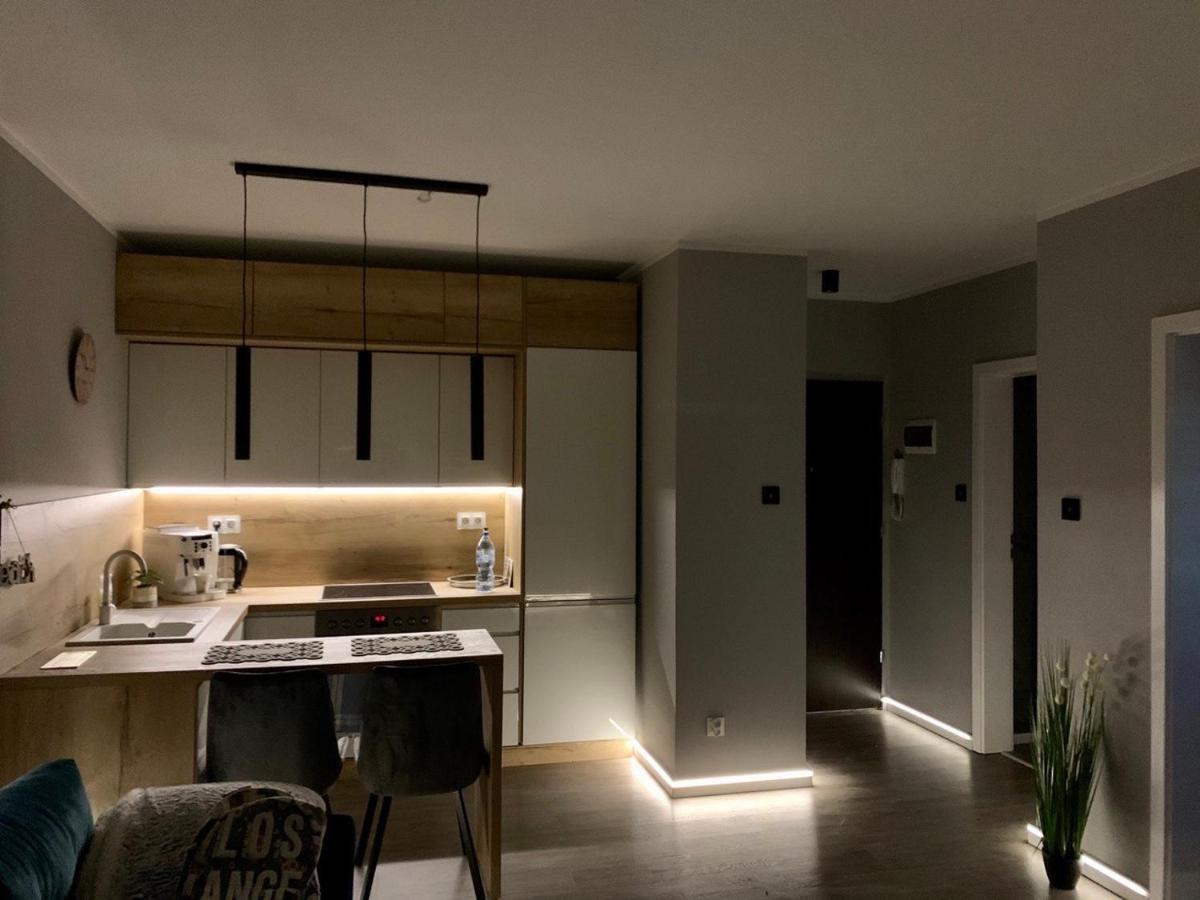 Апартаменты Surf'N Beach Apartament Дзивновек Экстерьер фото